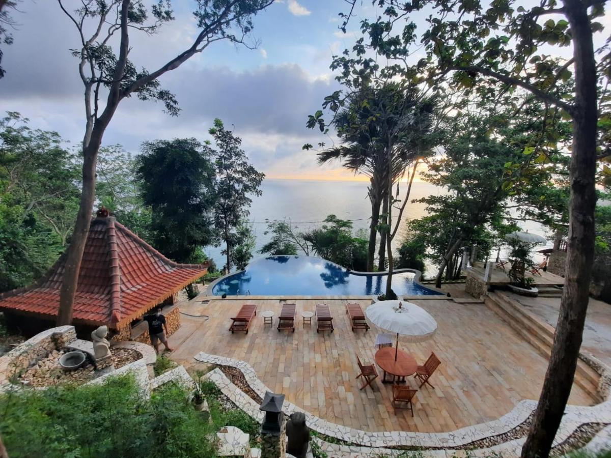 Edge Resort, Yogyakarta Паранґтрітіс Екстер'єр фото